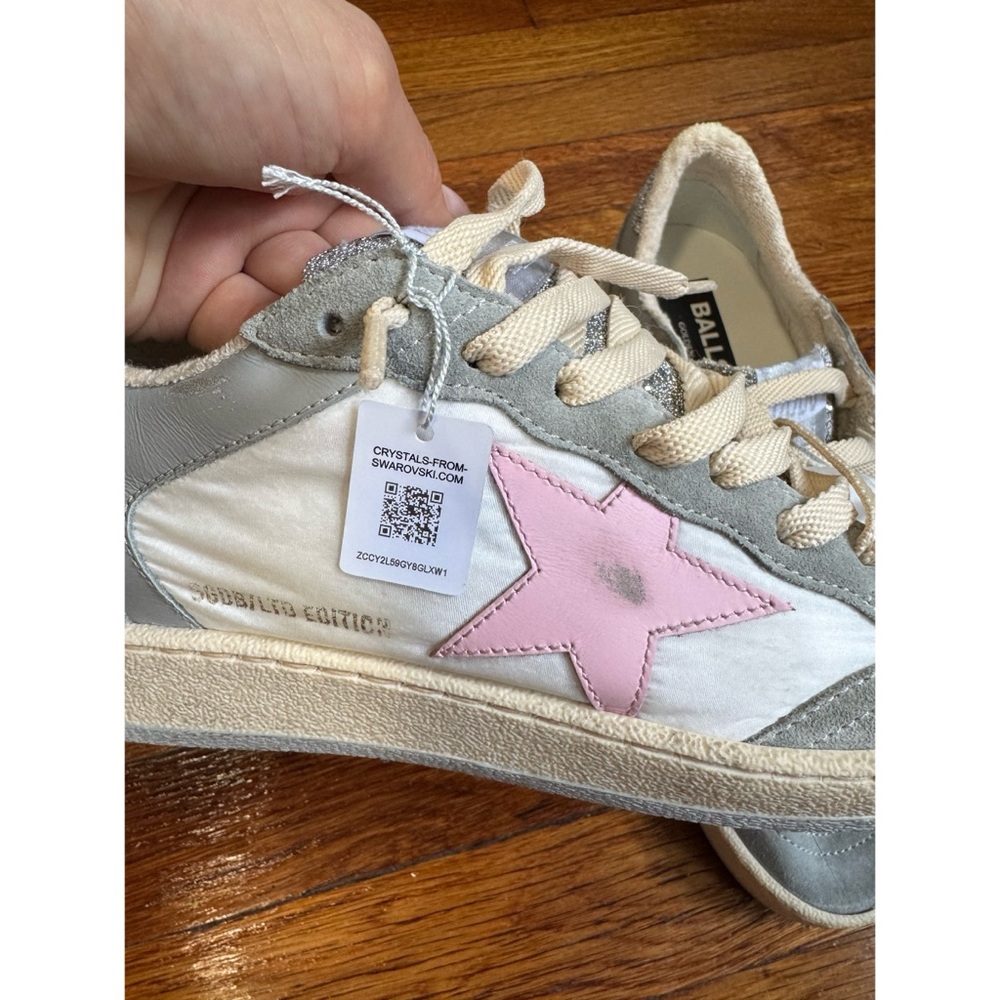 Golden Goose Ball Star low-top sneakers with
Swarovski crystals
Brand NEW! - Picture 6 of 11